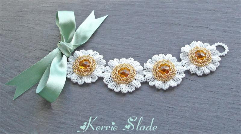 Rivoli Daisy Bracelet Instructions  by Kerrie Slade - Beads Gone Wild
